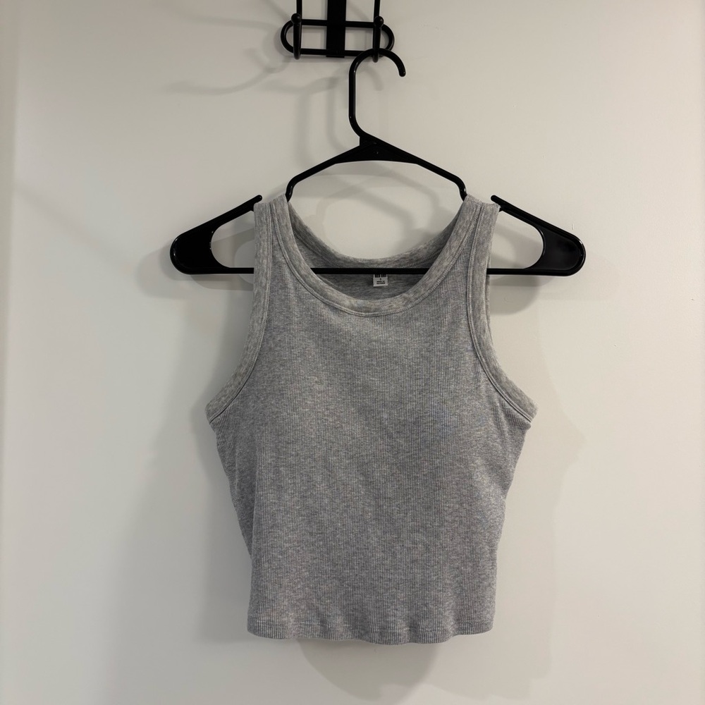 Uniqlo Ribbed Cropped Bra Top